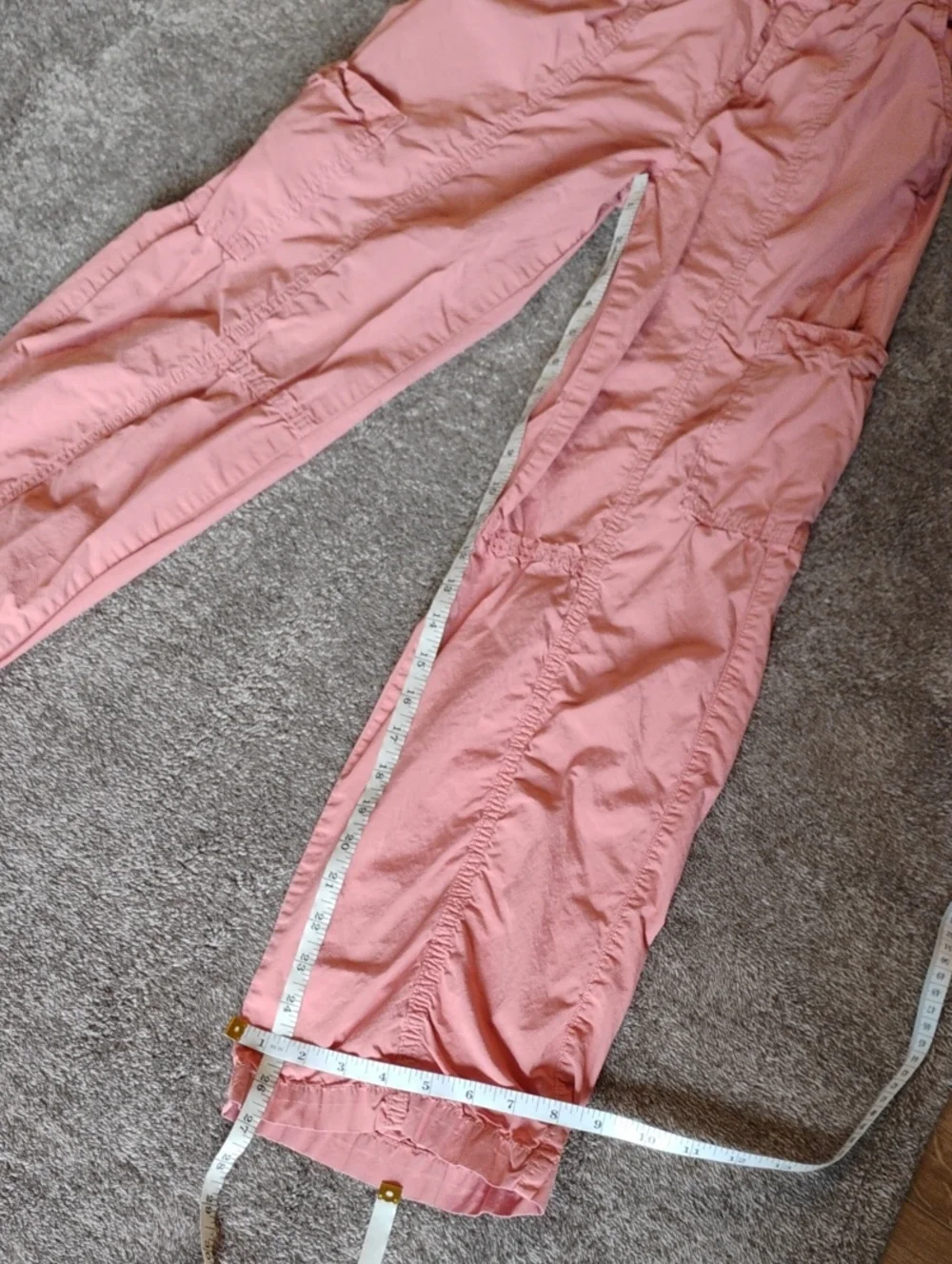 SO color elastic pants